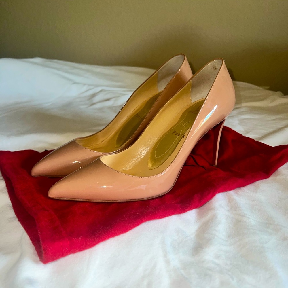 Christian Louboutin Kate Pointed-Toe Pumps - Size EU 40